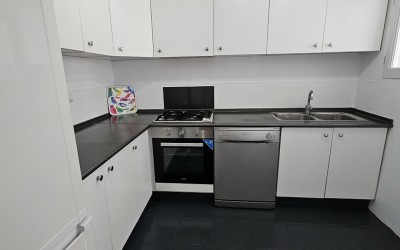 Soleado apartamento, planta baja con terraza en Altea